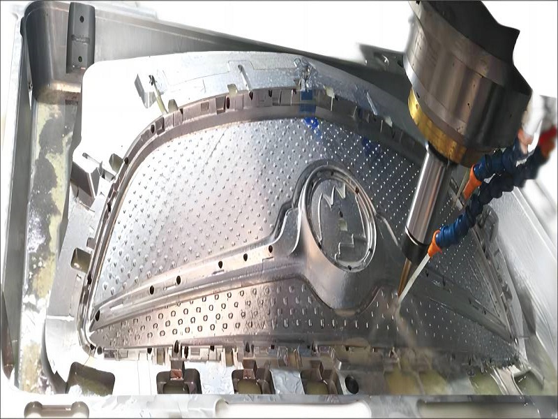 Automotive grille mold